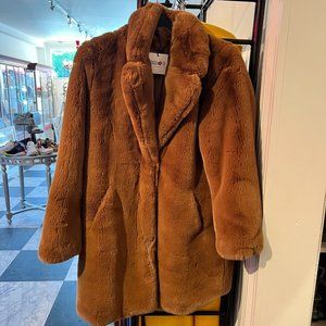 Apparis Sasha Camel (size EXTRA LARGE)